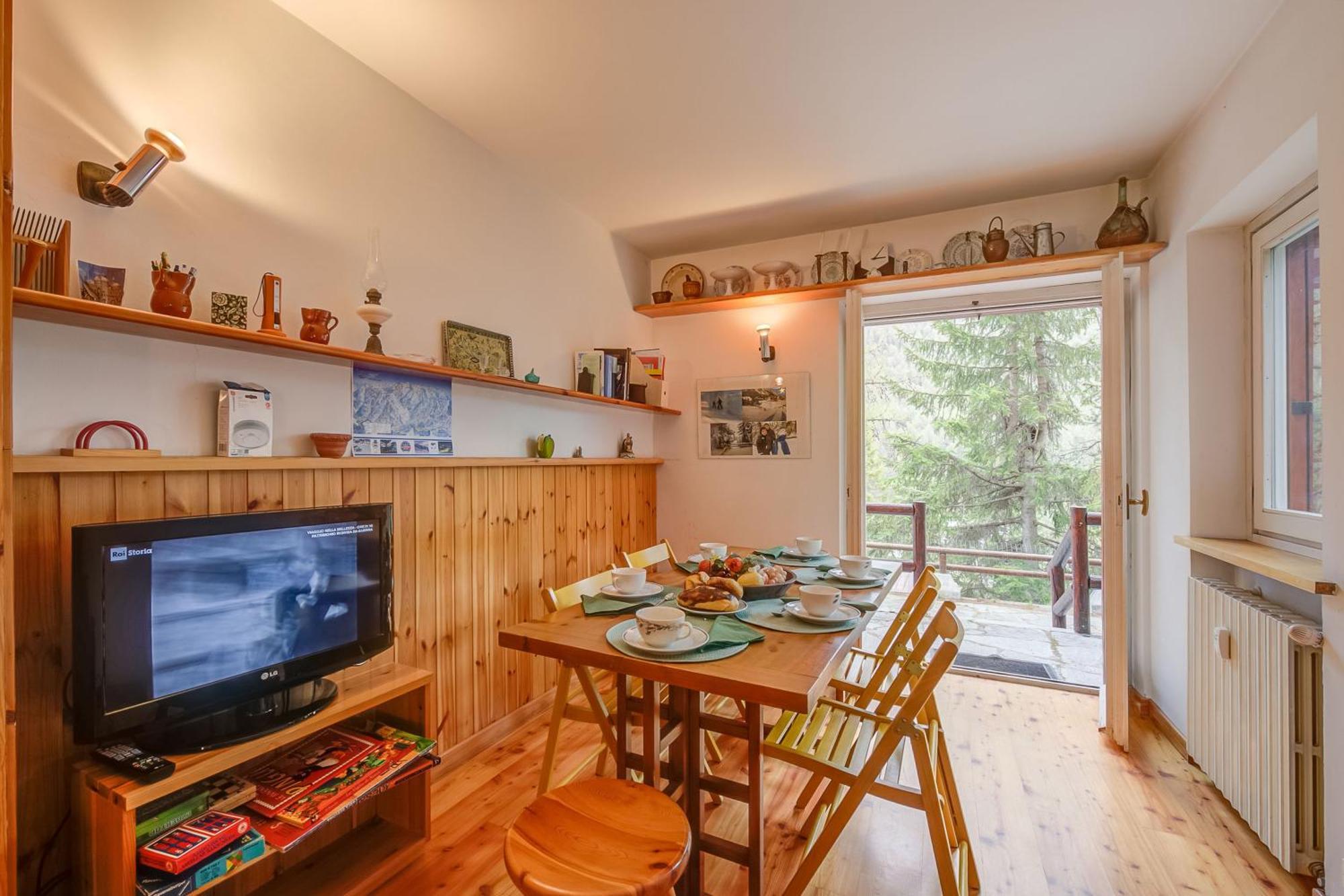Appartamento La Marmotta Mountain Retreat - Happy Rentals クラヴィエーレ エクステリア 写真