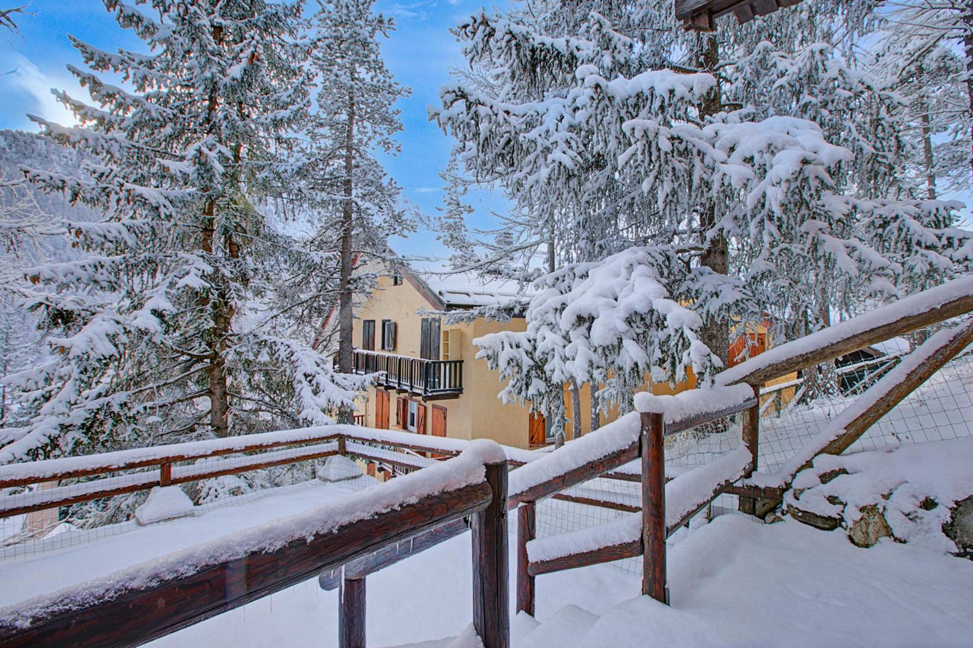 Appartamento La Marmotta Mountain Retreat - Happy Rentals クラヴィエーレ エクステリア 写真